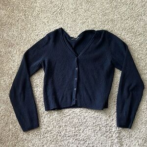 Super soft navy blue cropped cardigan with buttons
